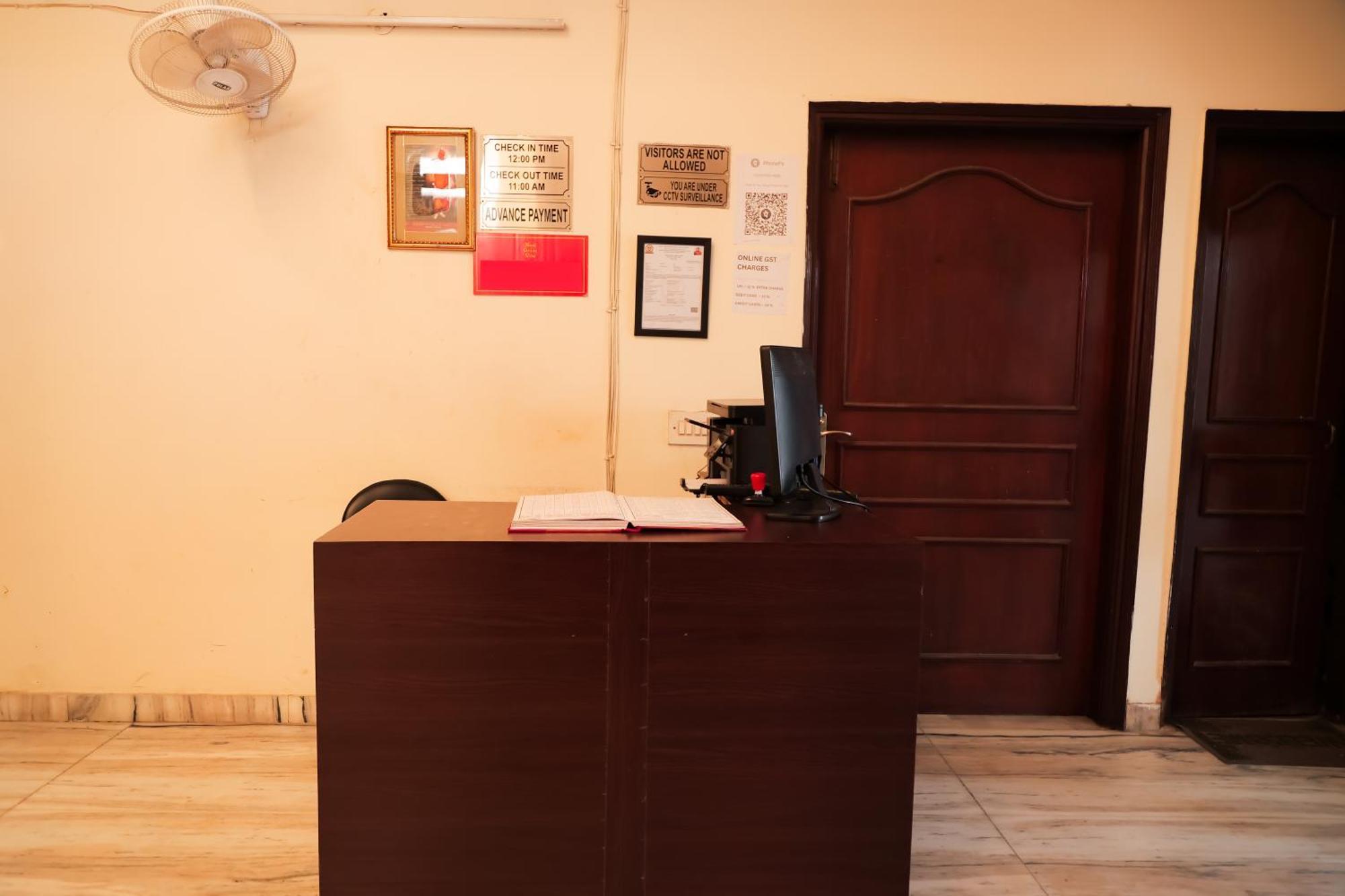 Hotel Green Villa - Near Anand Vihar Station นิวเดลี ภายนอก รูปภาพ