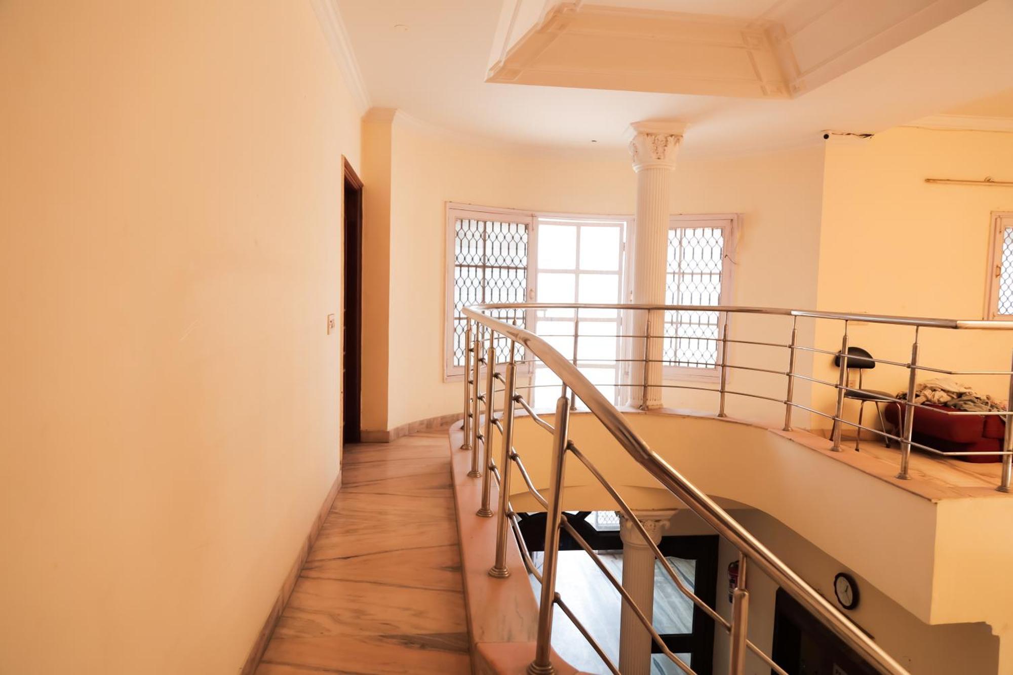 Hotel Green Villa - Near Anand Vihar Station นิวเดลี ภายนอก รูปภาพ