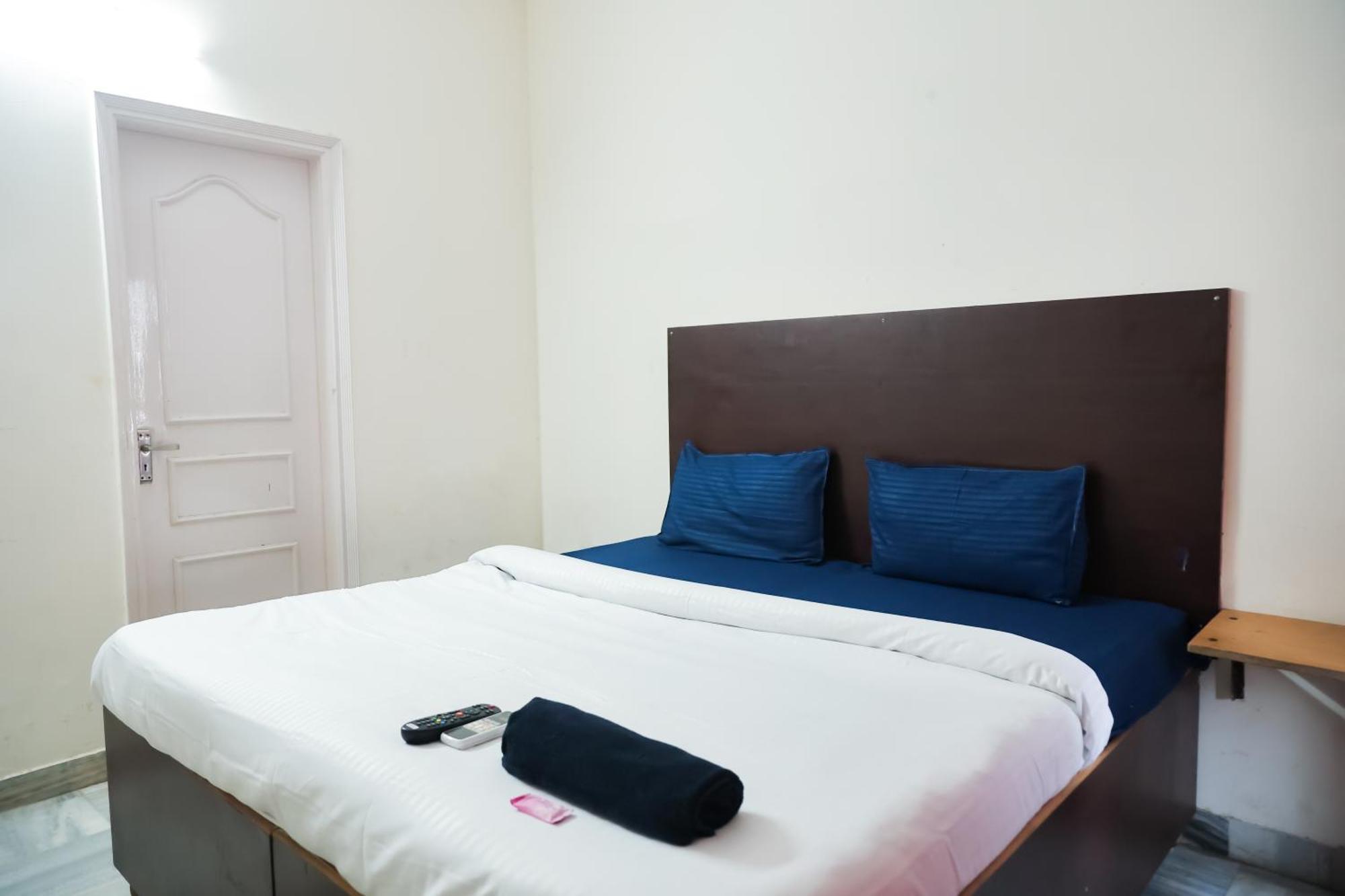 Hotel Green Villa - Near Anand Vihar Station นิวเดลี ภายนอก รูปภาพ